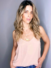 Cargar imagen en el visor de la galería, Tops Básicos o blusitas básicas de mujer. 2 modelos disponibles, escote en "V" y el cuello redondo. vestidores, elegantes, cómodos, fashion, trendy. hechos en seda crepe . producto hecho en Colombia compra online